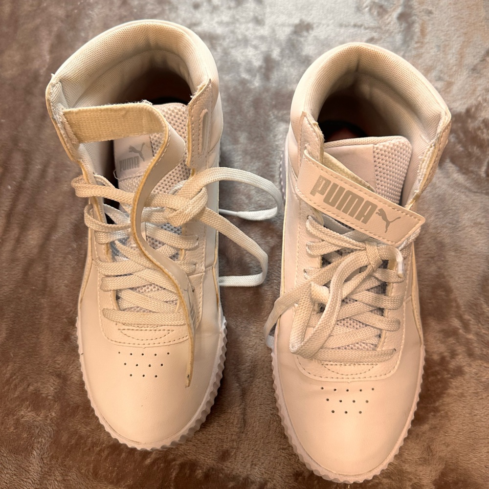 Puma Cream High-Top Sneakers